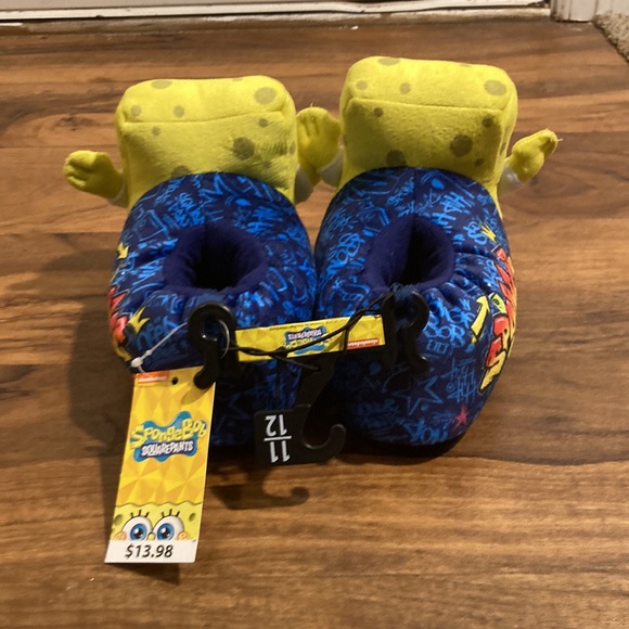 SpongeBob SquarePants slippers - Picture 5 of 9